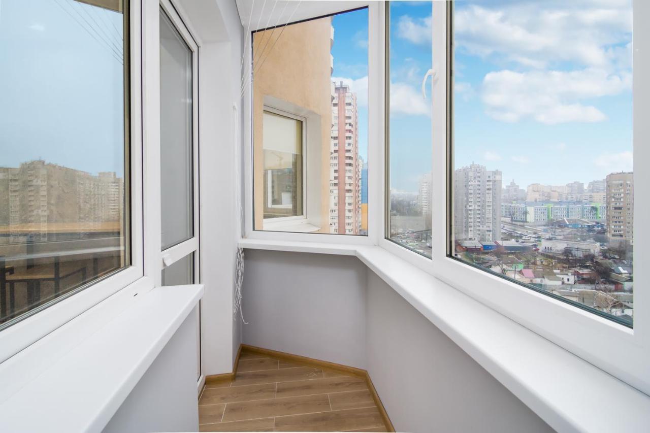 Квартира В Мега Сити Kiev Extérieur photo